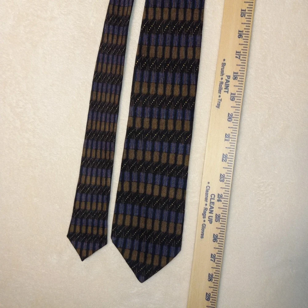 J.Z. Richards Nordstrom Silk Mens Tie GEOMETRIC DESIGN USA 3.75